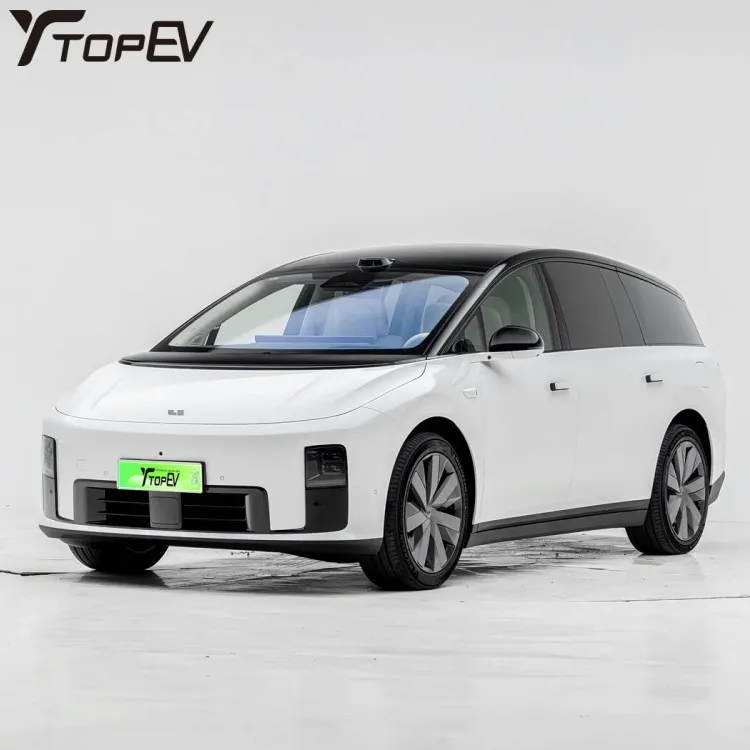 2025 Lixiang I 8 6- Sueter Sut Suv